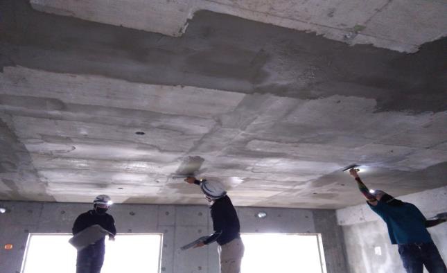 29 15階 内部天井 左官補修 沖縄の総合建設業 株式会社 太名嘉組